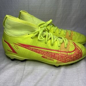 CV0843-760 Nike SUPERFLY 8 Academy FG/MG  Men's Sz 4 Y Soccer Cleats Football